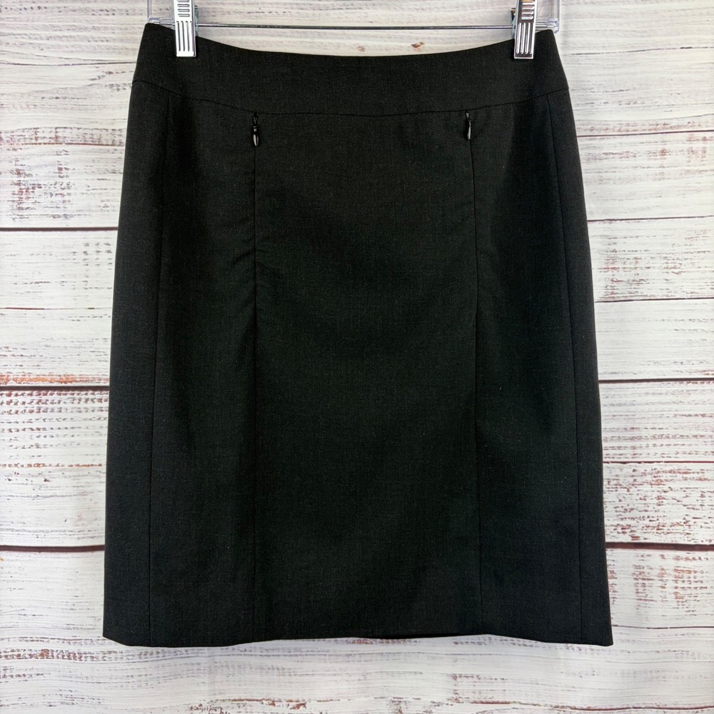 Akris Punto Black Pencil Skirt Bergdorf Goodman Size 6 Side Zip Front Pockets
